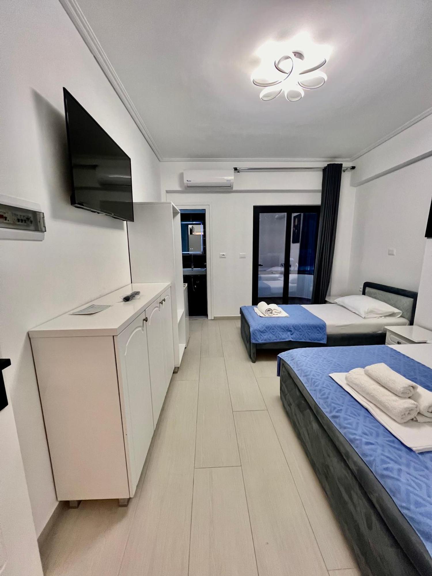 Hotel Vila Park Bujari Ксаміл Екстер'єр фото